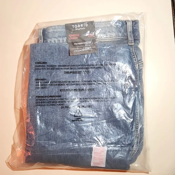 ❤️NWT VINTAGE TORRID JEANS - BOMBSHELL STRAIGHT STRETCH HIGH RISE DISTRESSED - Picture 4 of 12